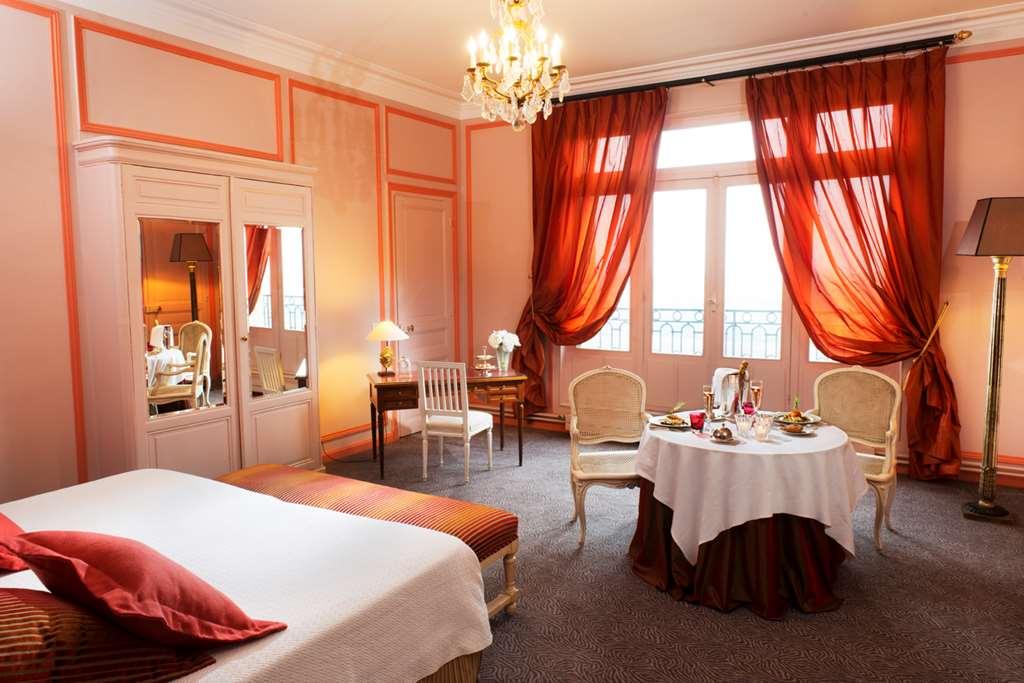 Pavillon Henri IV Hotel Restaurant Gastronomique Terrasse Saint-Germain-en-Laye ห้อง รูปภาพ