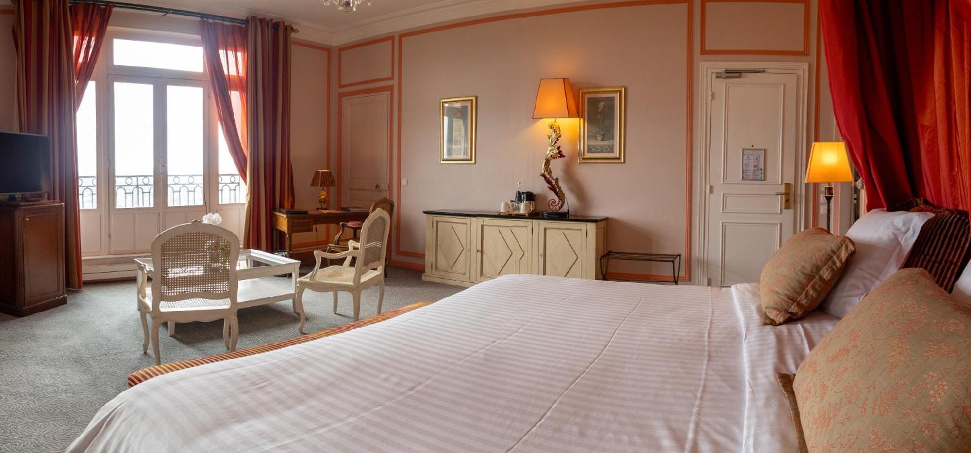 Pavillon Henri IV Hotel Restaurant Gastronomique Terrasse Saint-Germain-en-Laye ภายนอก รูปภาพ