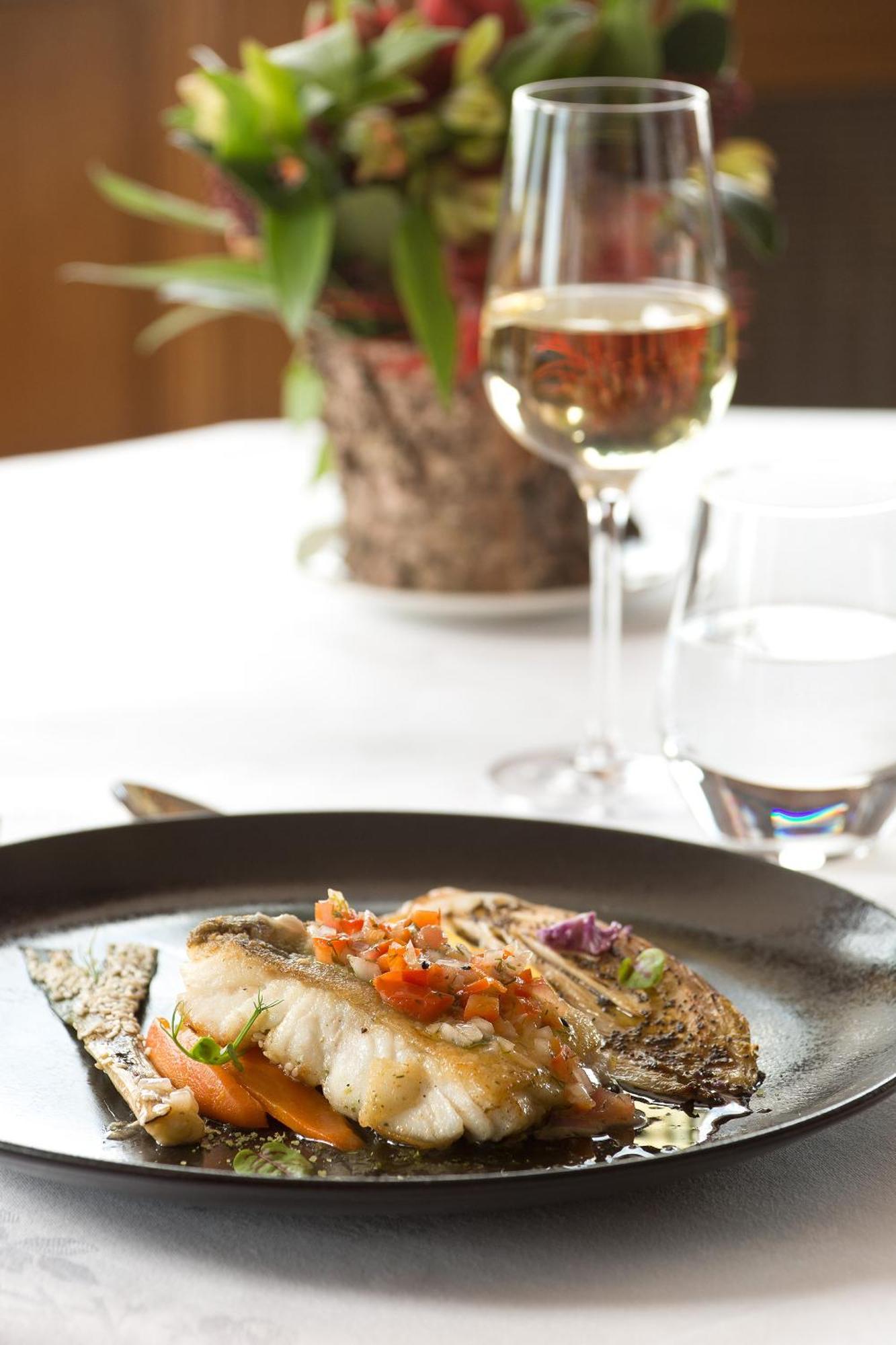 Pavillon Henri IV Hotel Restaurant Gastronomique Terrasse Saint-Germain-en-Laye ภายนอก รูปภาพ