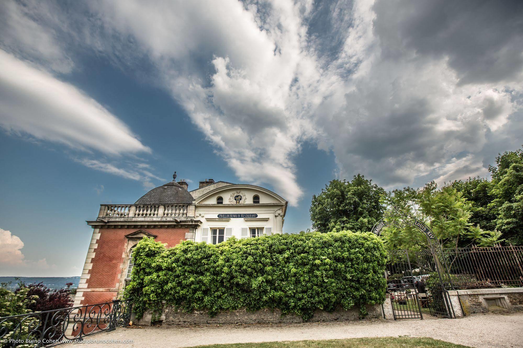 Pavillon Henri IV Hotel Restaurant Gastronomique Terrasse Saint-Germain-en-Laye ภายนอก รูปภาพ